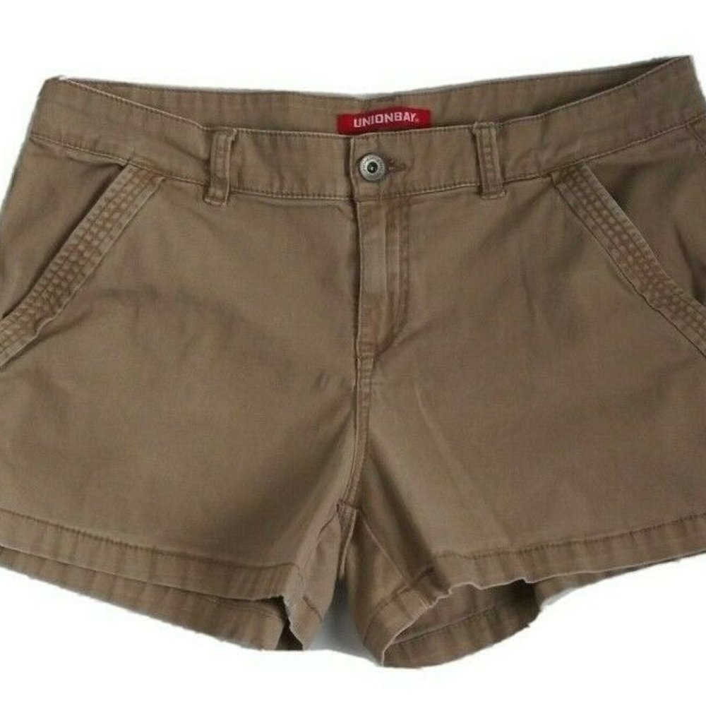 UNION BAY Women’s Tan Shorts Size 15 35"Wx3.5"L